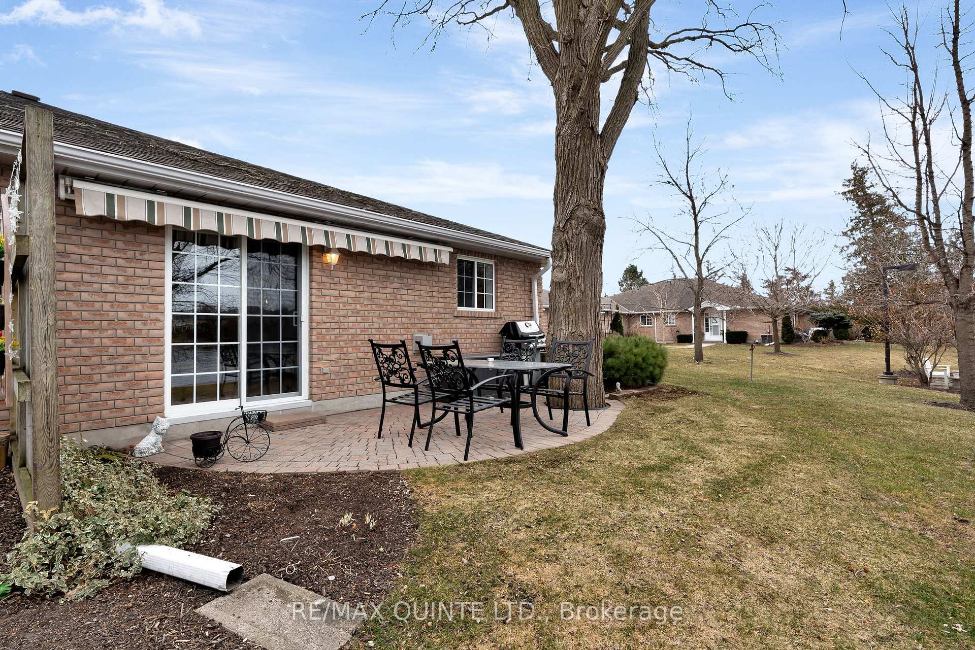 Photo 29 of Unit 10, 351 Cannifton Road, Belleville, Thurlow Ward — HOMEH