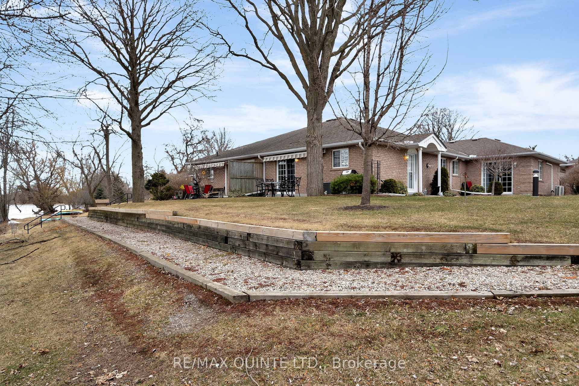 Photo 32 of Unit 10, 351 Cannifton Road, Belleville, Thurlow Ward — HOMEH