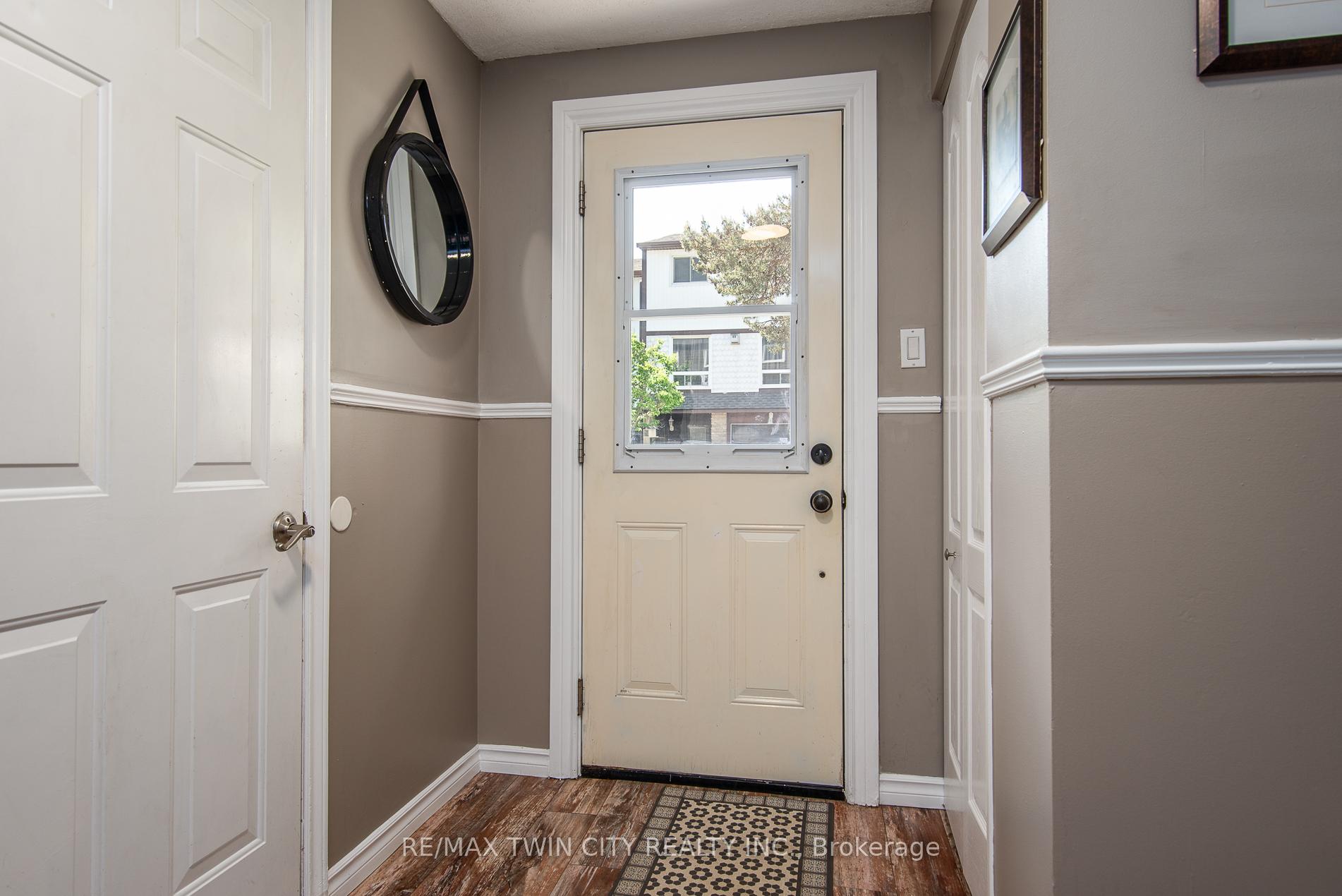 Photo 12 of Unit 9, 80 Old Country Drive, Kitchener — HOMEH