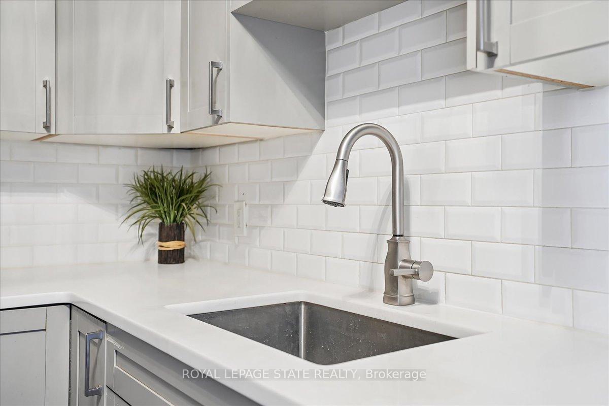 Photo 24 of Unit 7, 912 Rymal Road E, Hamilton, Broughton — HOMEH