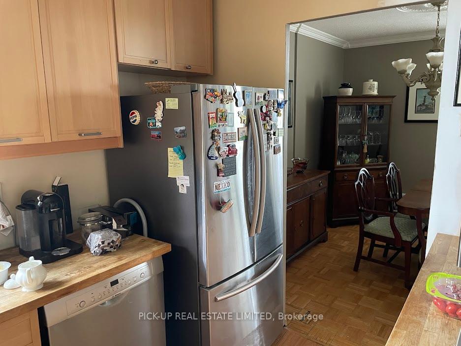 Photo 11 of Unit 1403, 60 Pavane Linkway, Toronto, Flemingdon Park — HOMEH