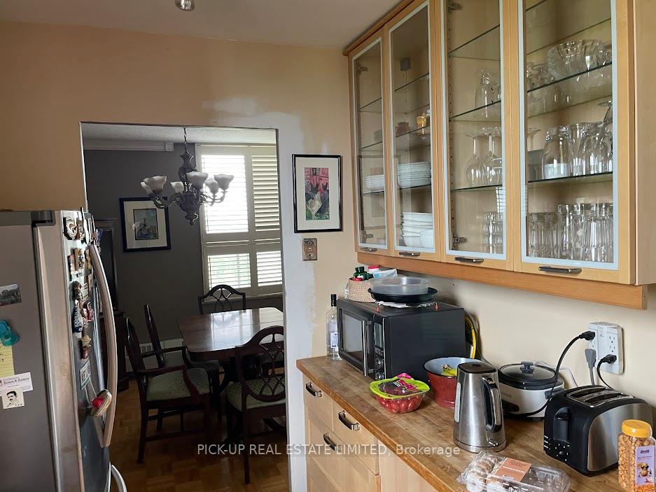Photo 12 of Unit 1403, 60 Pavane Linkway, Toronto, Flemingdon Park — HOMEH