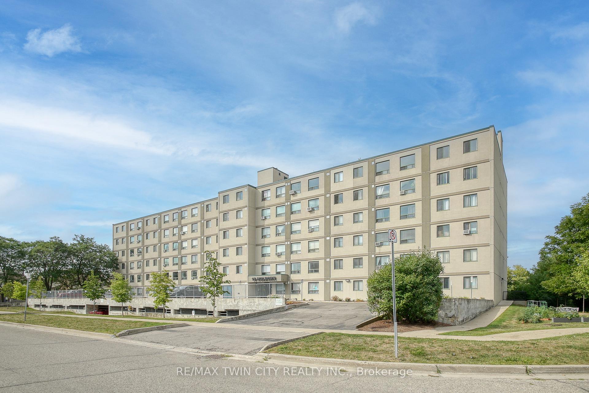 Photo 41 of Unit 202, 18 Holborn Court, Kitchener — HOMEH