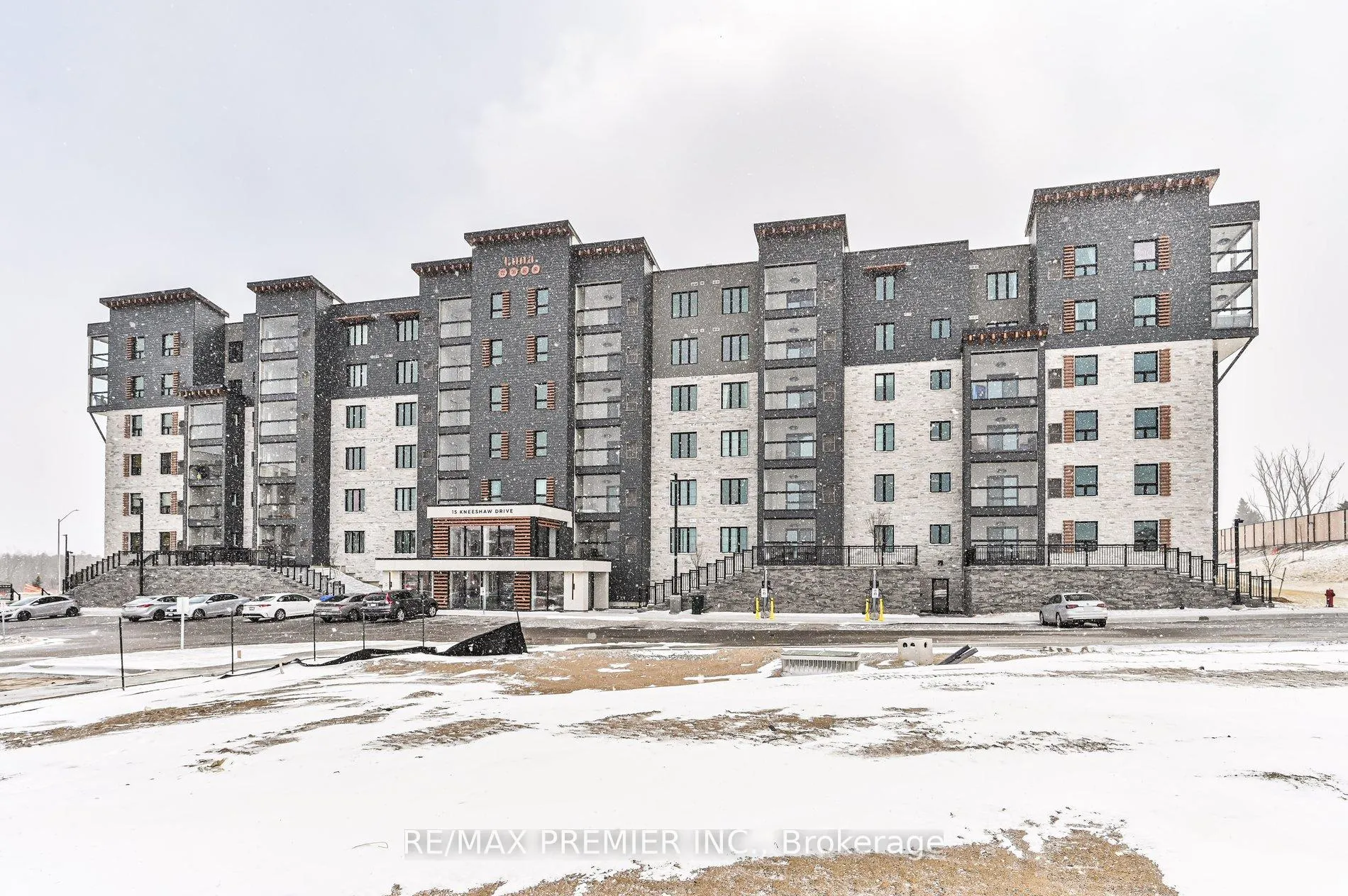 Photo 1 of Unit 603, 15 Kneeshaw Drive, Barrie, Rural Barrie Southeast — HOMEH