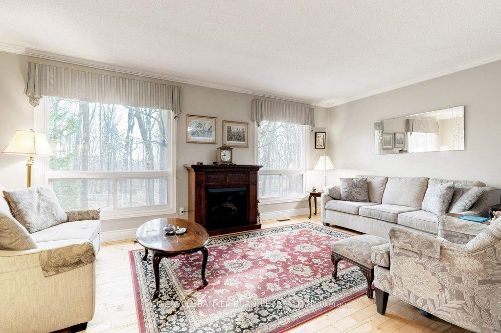 Photo 6 of Unit 41, 2301 Cavendish Drive, Burlington, Brant Hills — HOMEH