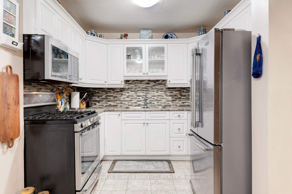 Photo 11 of Unit 41, 2301 Cavendish Drive, Burlington, Brant Hills — HOMEH