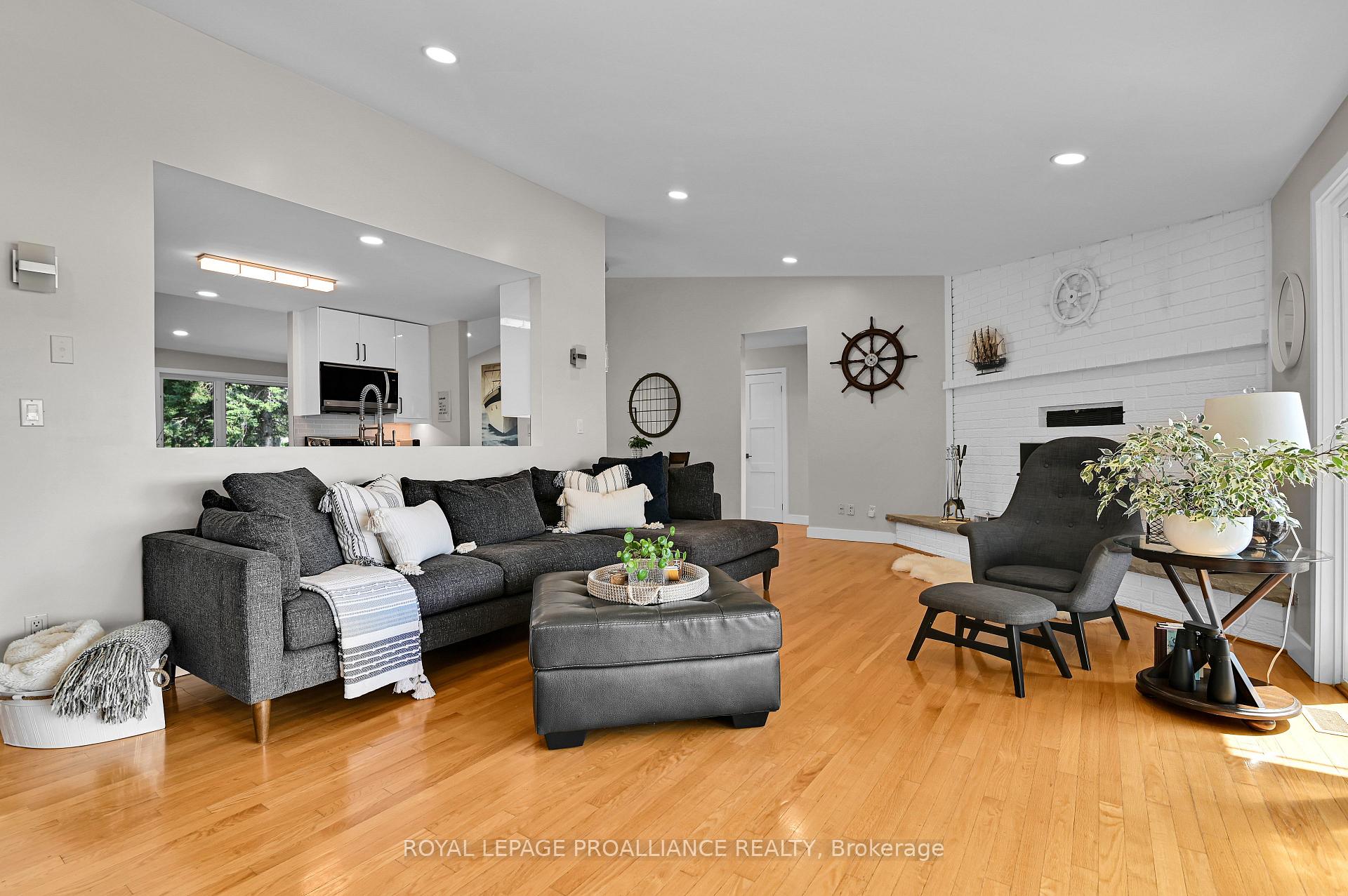 Photo 13 of 2225 County Rd 2, Edwardsburgh/Cardinal, Edwardsburgh/Cardinal Twp — HOMEH