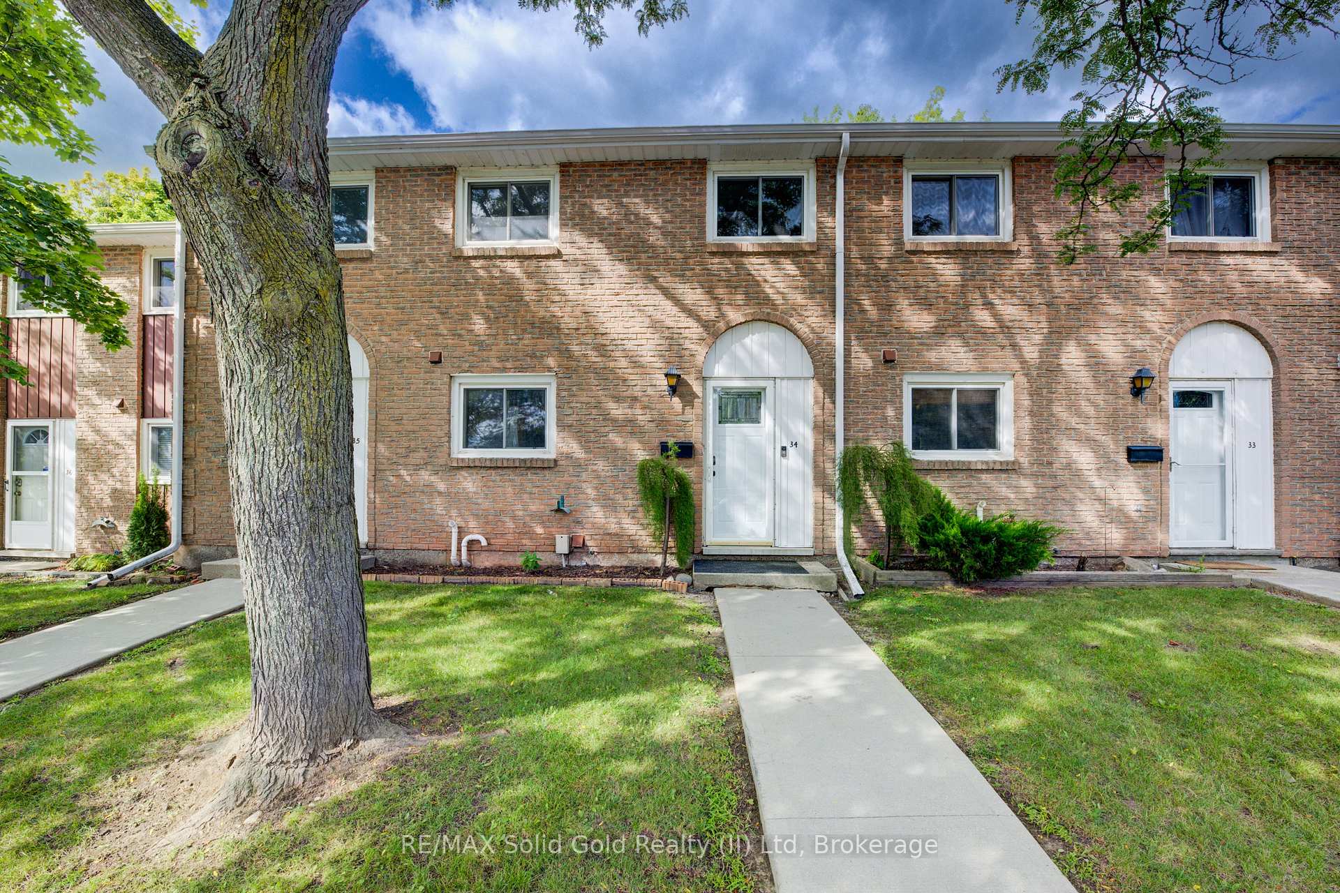 Photo 1 of Unit 34, 206 Green Valley Drive, Kitchener — HOMEH