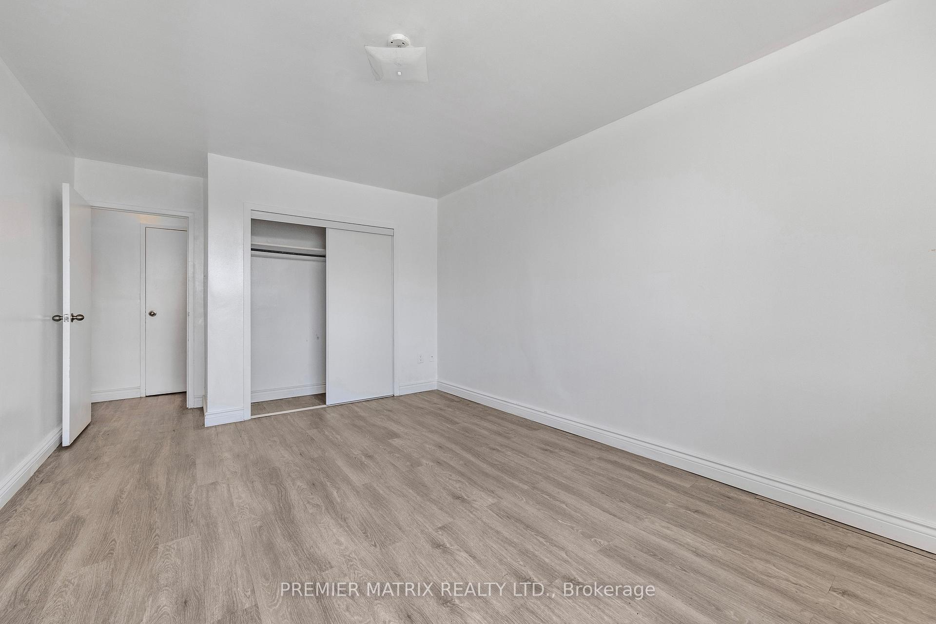 Photo 17 of Unit 1807, 65 Thorncliffe Park Drive, Toronto, Thorncliffe Park — HOMEH