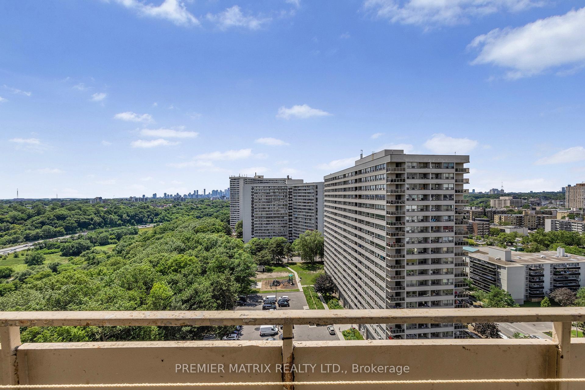 Photo 22 of Unit 1807, 65 Thorncliffe Park Drive, Toronto, Thorncliffe Park — HOMEH