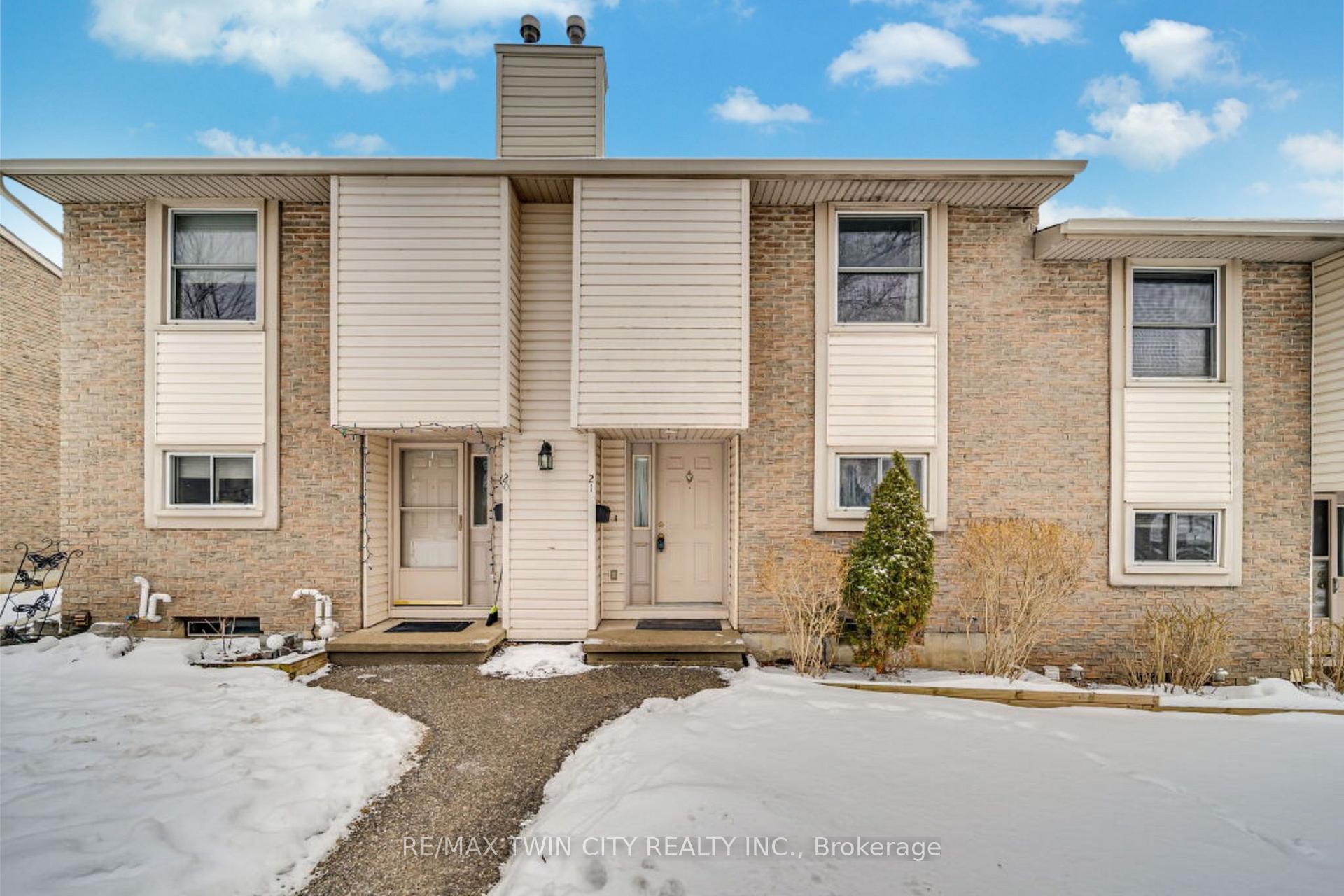 Photo 37 of Unit 21, 11 Grand River Boulevard, Kitchener — HOMEH