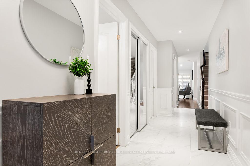 Photo 5 of Unit 33, 2350 New Street, Burlington, Brant — HOMEH