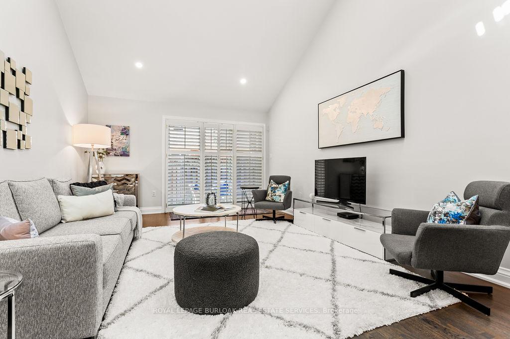 Photo 15 of Unit 33, 2350 New Street, Burlington, Brant — HOMEH