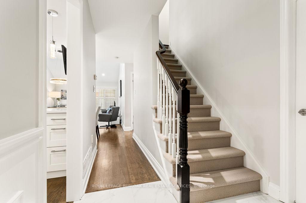 Photo 24 of Unit 33, 2350 New Street, Burlington, Brant — HOMEH