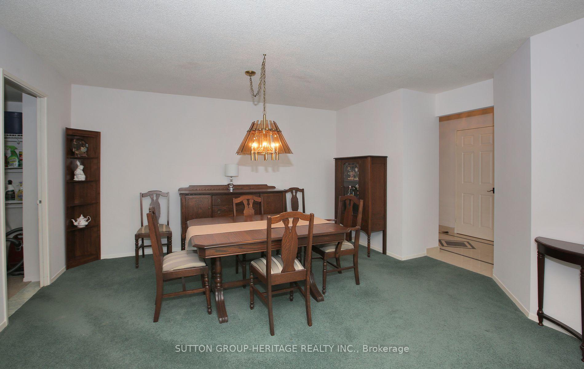 Photo 11 of Unit 910, 55 Austin Drive, Markham, Markville — HOMEH