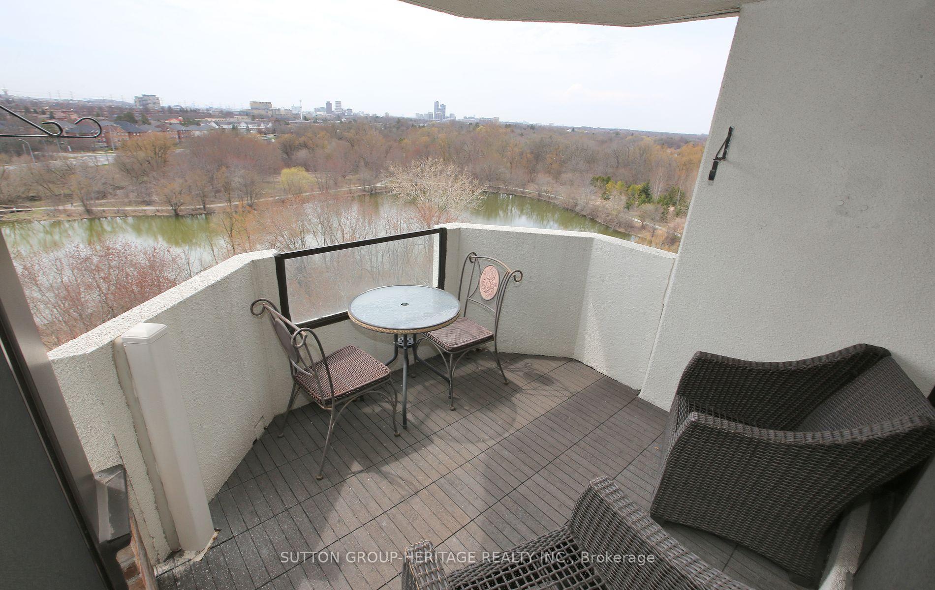 Photo 12 of Unit 910, 55 Austin Drive, Markham, Markville — HOMEH