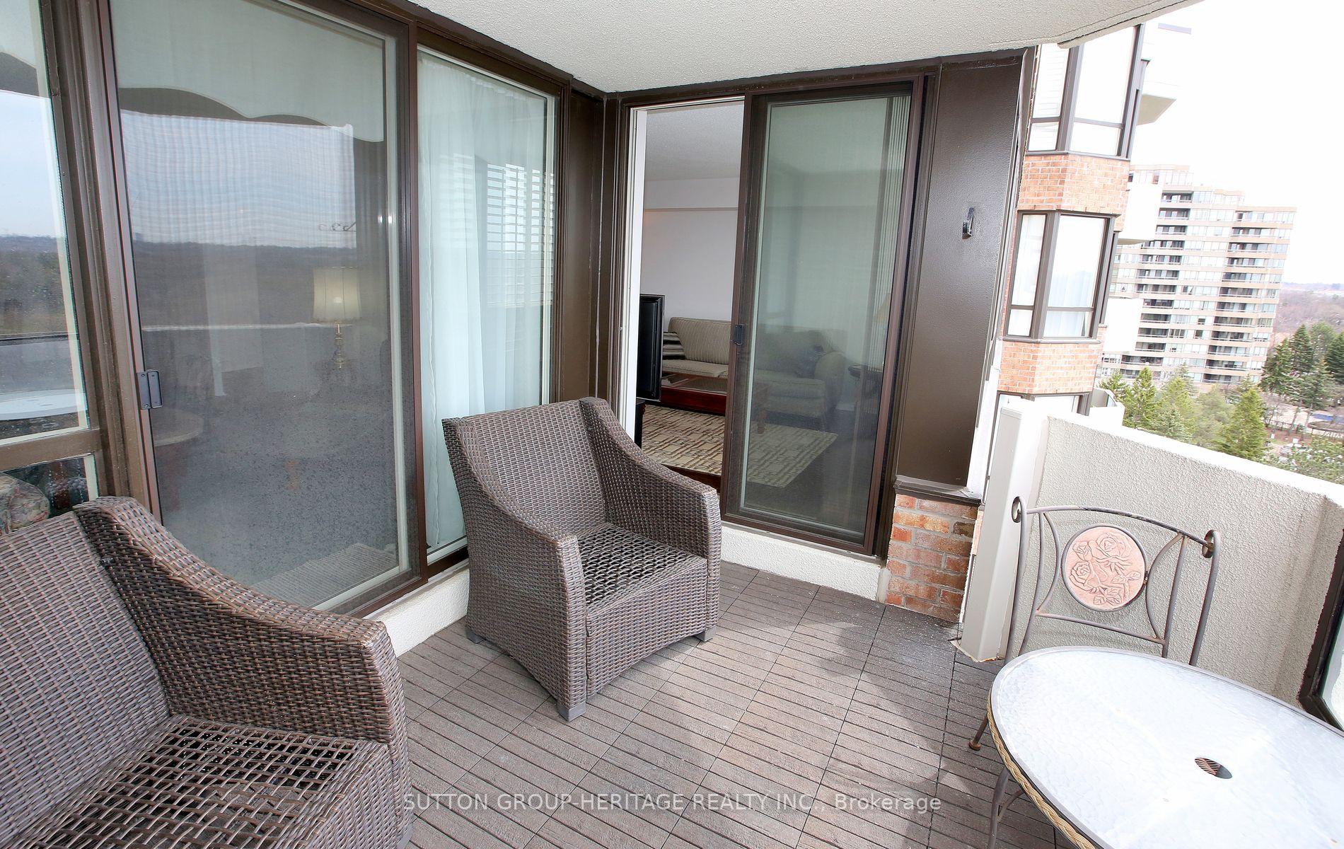 Photo 13 of Unit 910, 55 Austin Drive, Markham, Markville — HOMEH