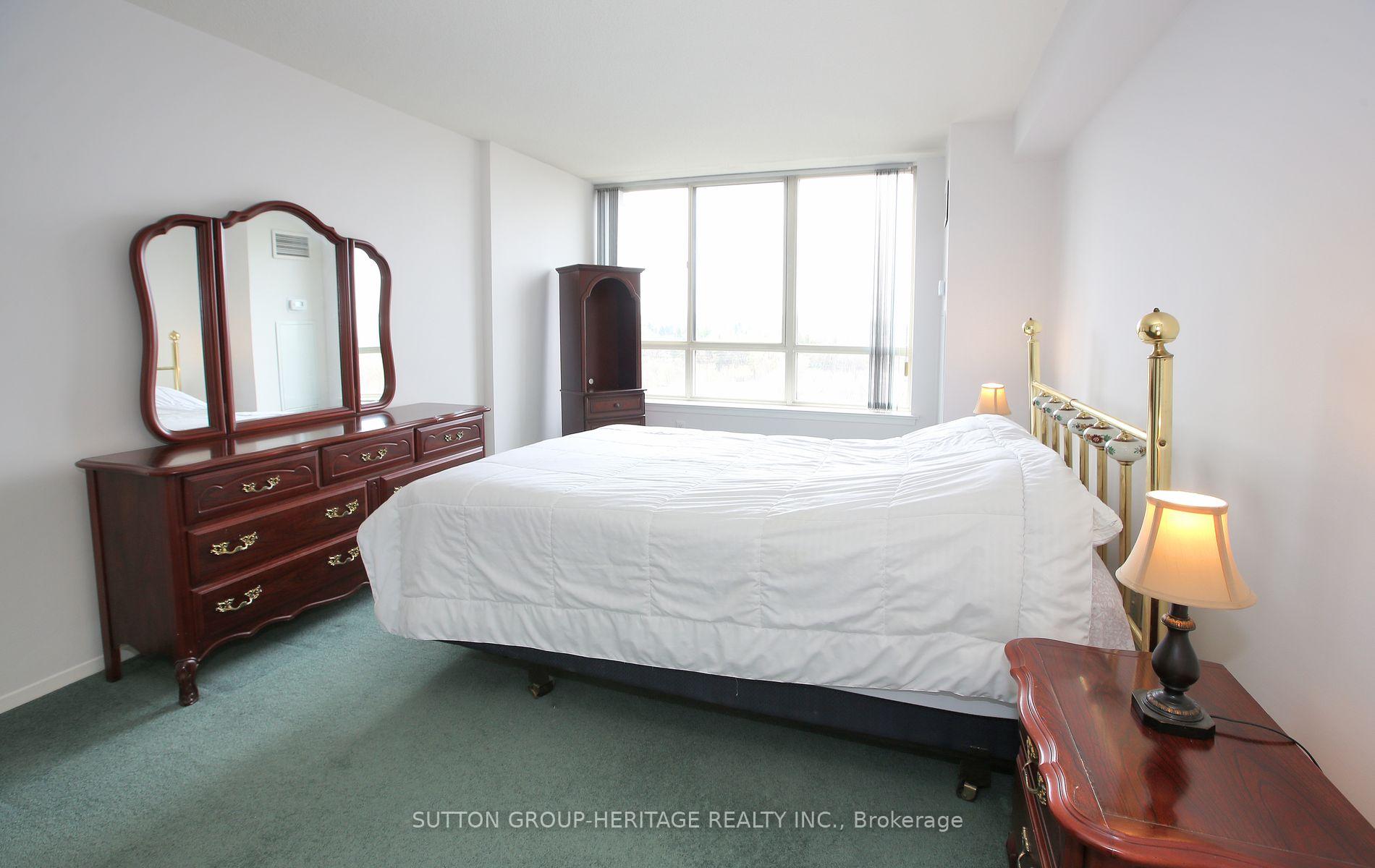 Photo 16 of Unit 910, 55 Austin Drive, Markham, Markville — HOMEH
