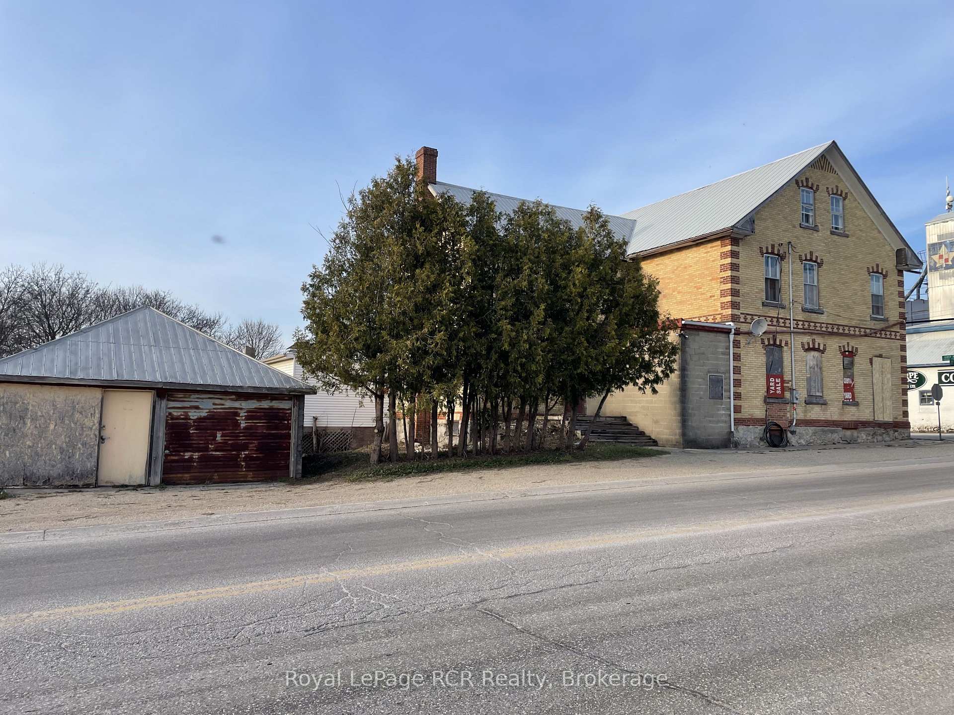 Photo 5 of 136188 Grey Rd 40, Chatsworth — HOMEH