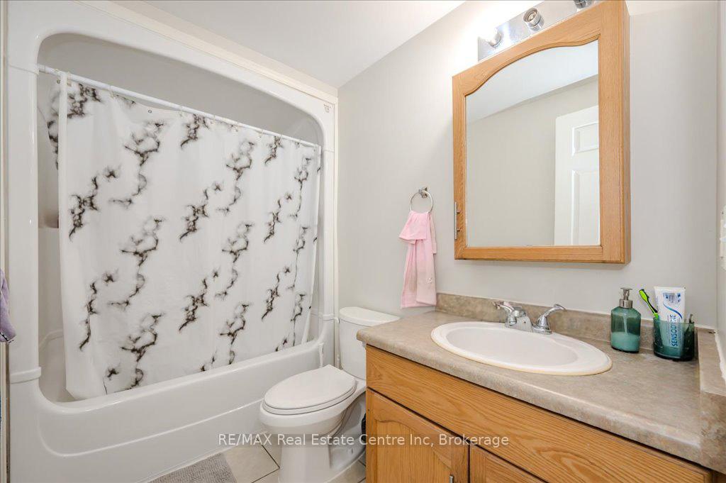 Photo 13 of Unit 15, 142 York Road, Guelph, St. Patrick's Ward — HOMEH
