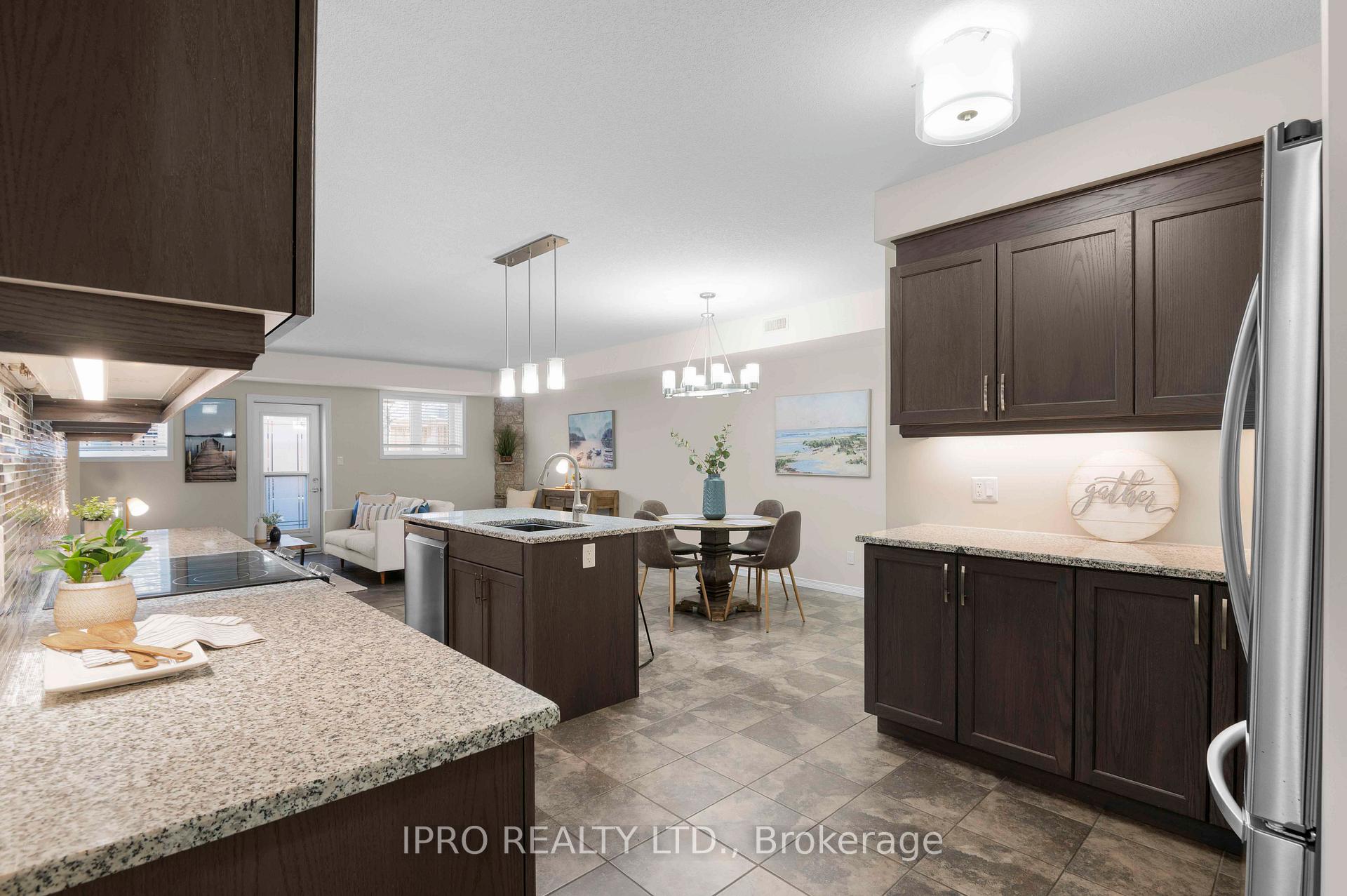 Photo 10 of Unit B, 201 Rachel Crescent, Kitchener, Huron Park — HOMEH