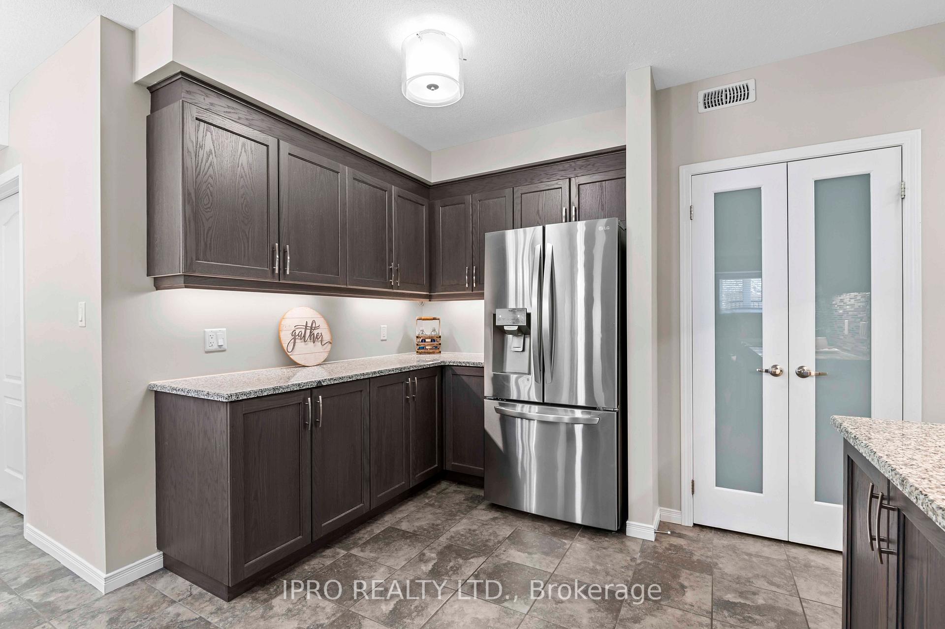 Photo 11 of Unit B, 201 Rachel Crescent, Kitchener, Huron Park — HOMEH