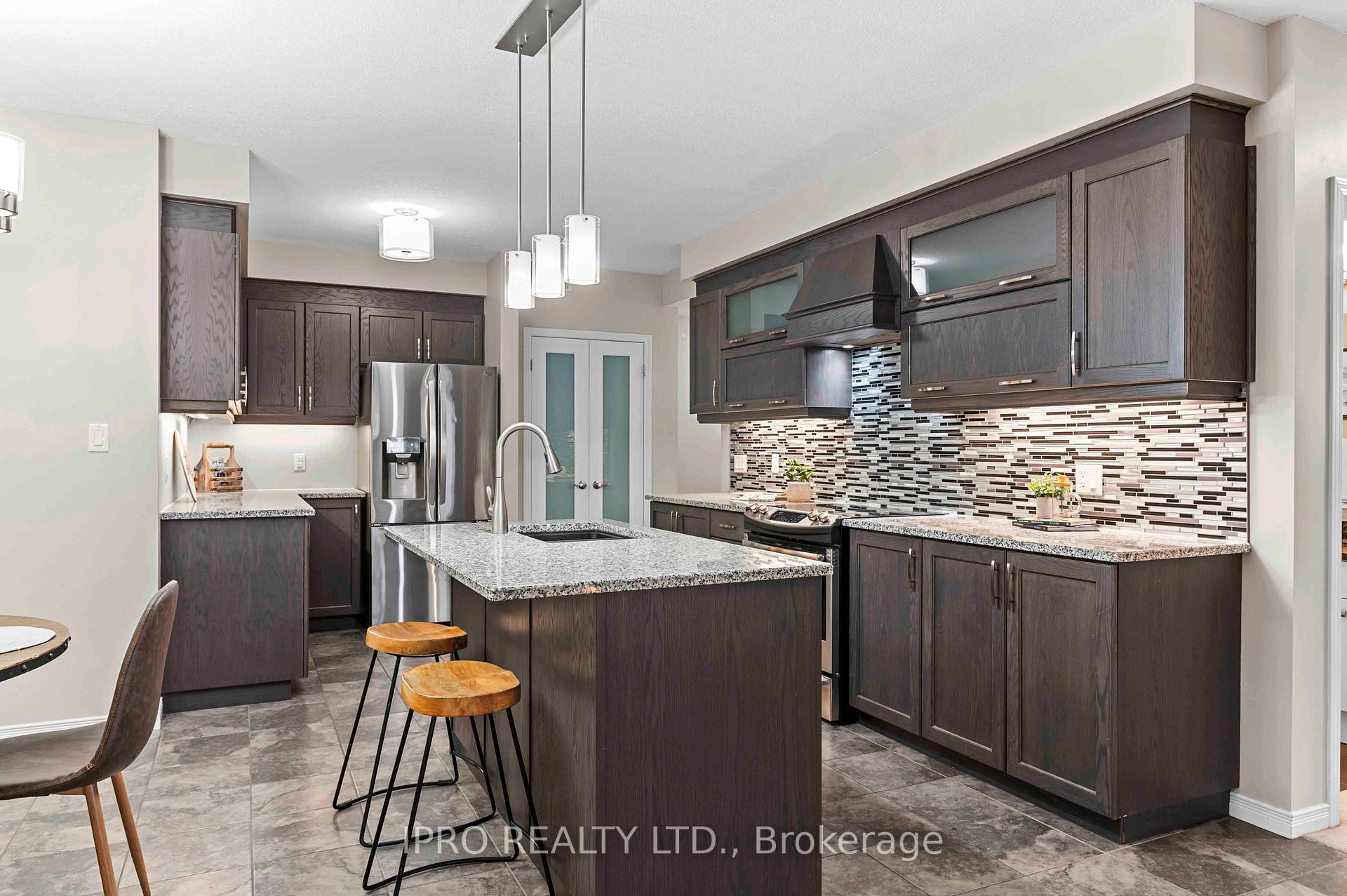 Photo 20 of Unit B, 201 Rachel Crescent, Kitchener, Huron Park — HOMEH