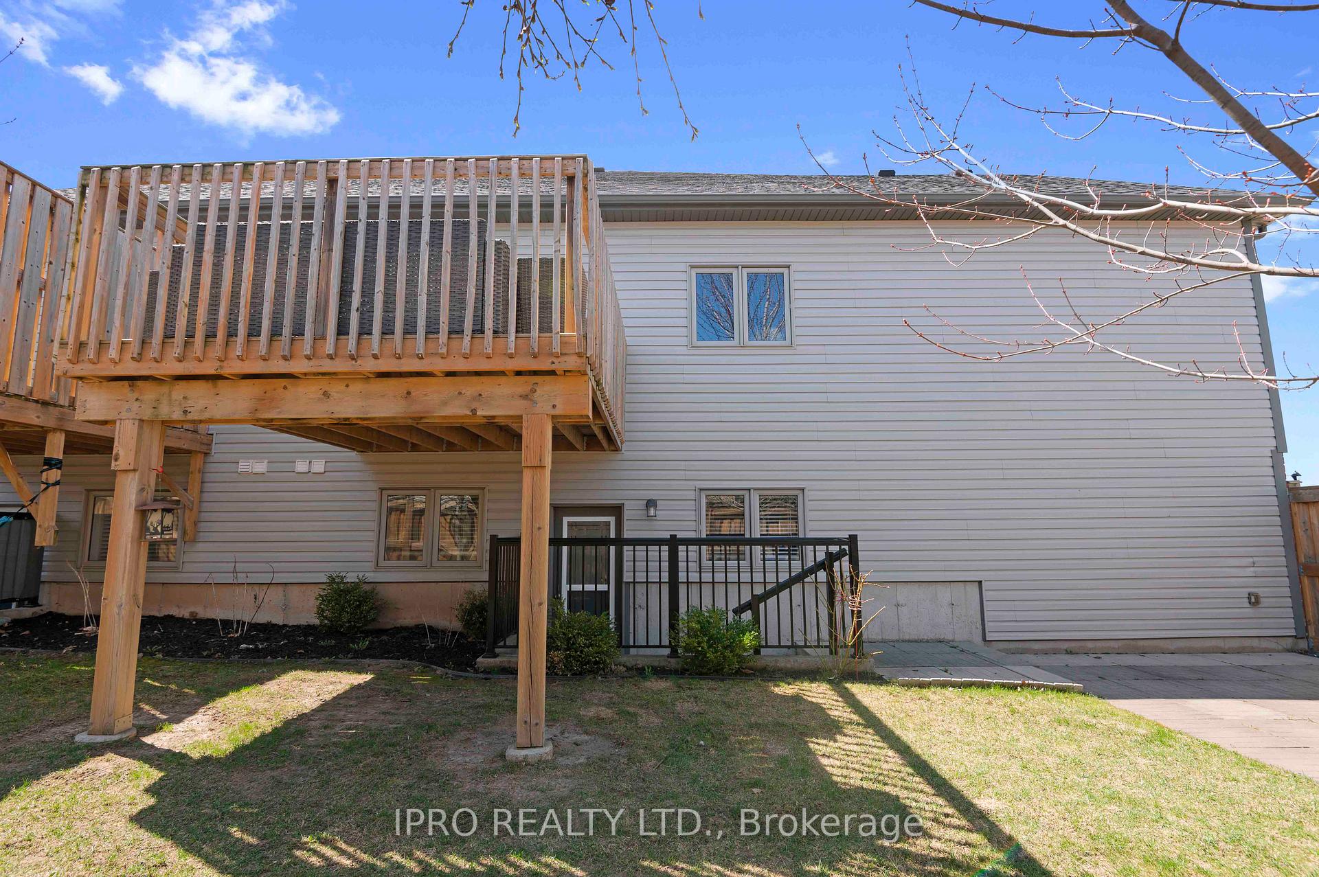 Photo 45 of Unit B, 201 Rachel Crescent, Kitchener, Huron Park — HOMEH
