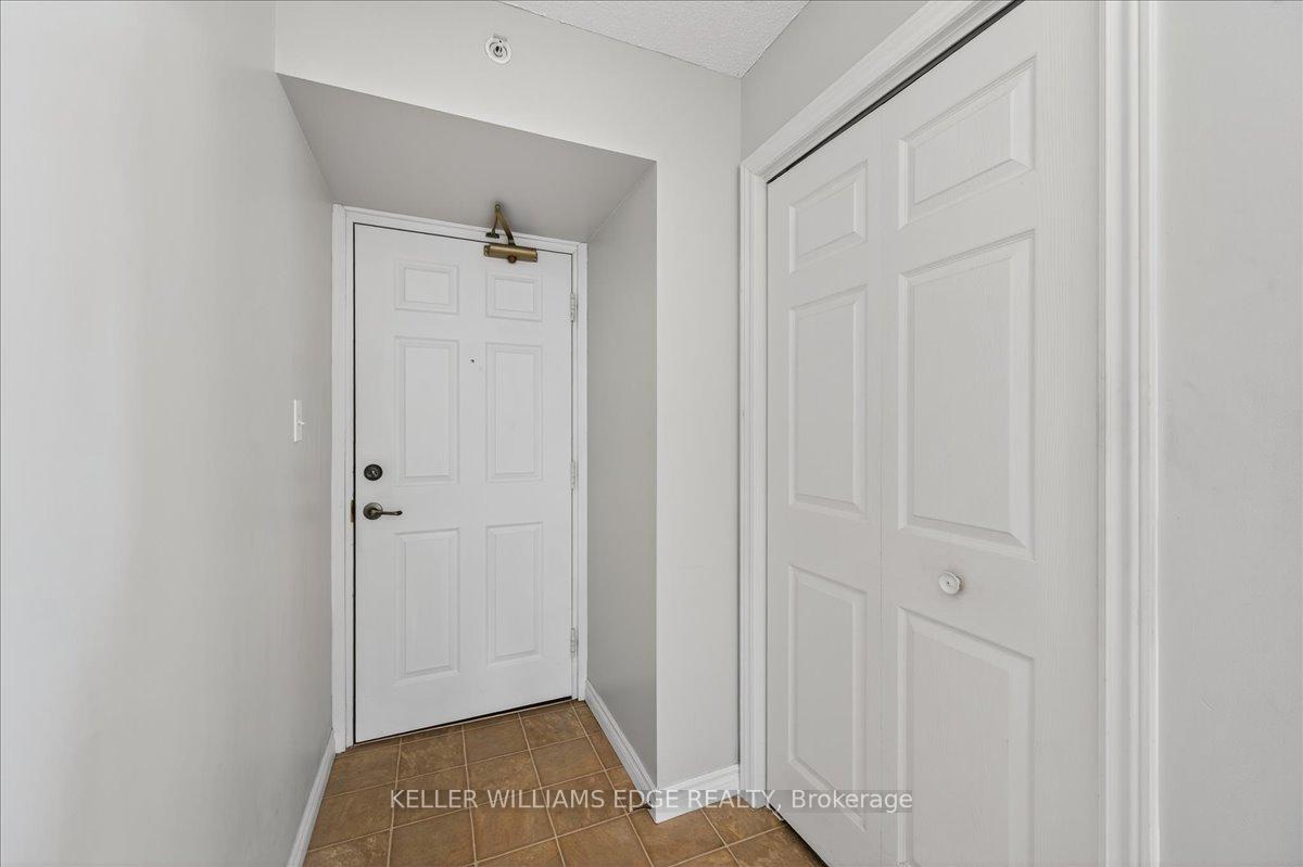 Photo 6 of Unit 402, 2055 Appleby Line, Burlington, Uptown — HOMEH