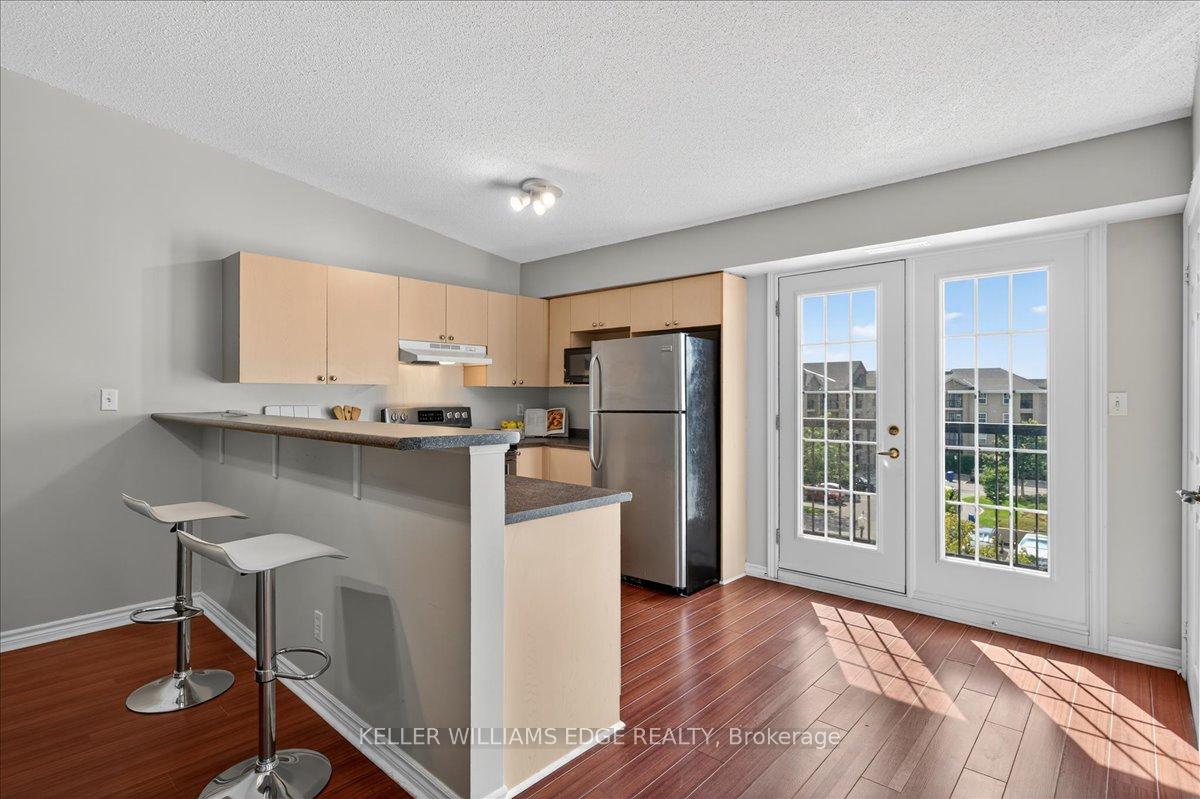 Photo 12 of Unit 402, 2055 Appleby Line, Burlington, Uptown — HOMEH