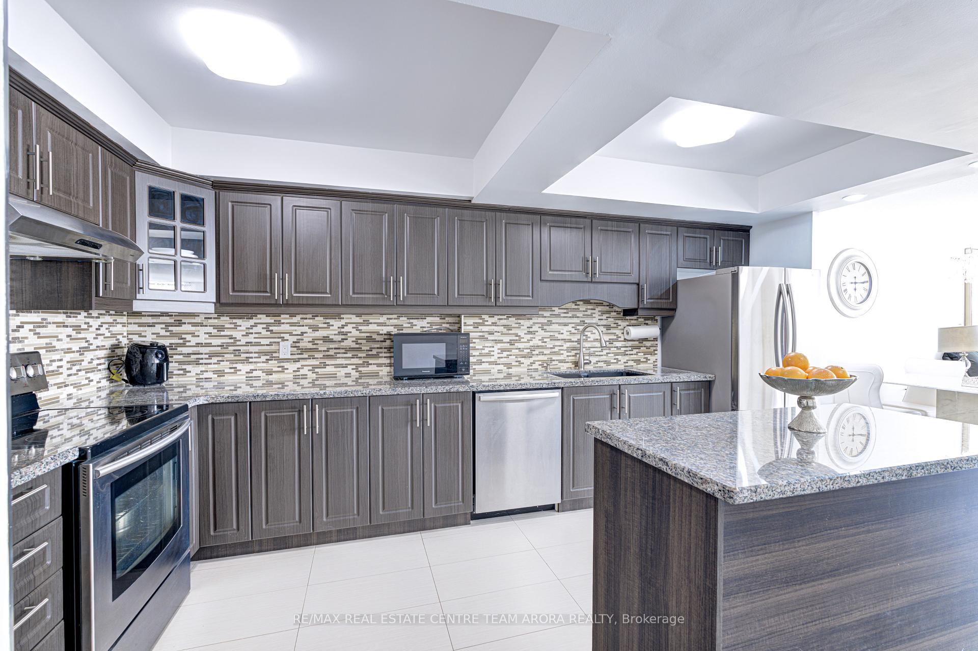 Photo 10 of Unit 2203, 195 Wynford Drive, Toronto, Flemingdon Park — HOMEH