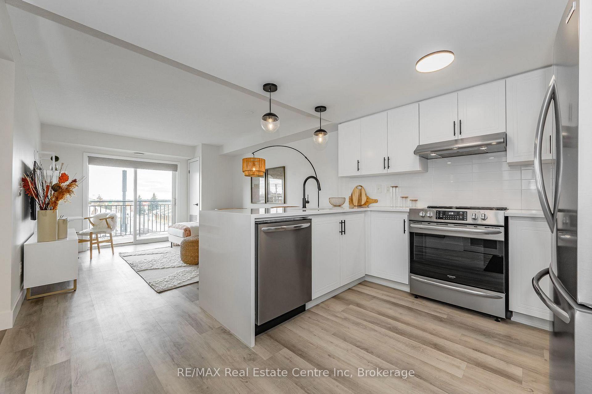 Photo 2 of Unit 403, 45 Goodwin Drive, Guelph, Pineridge/Westminster Woods — HOMEH