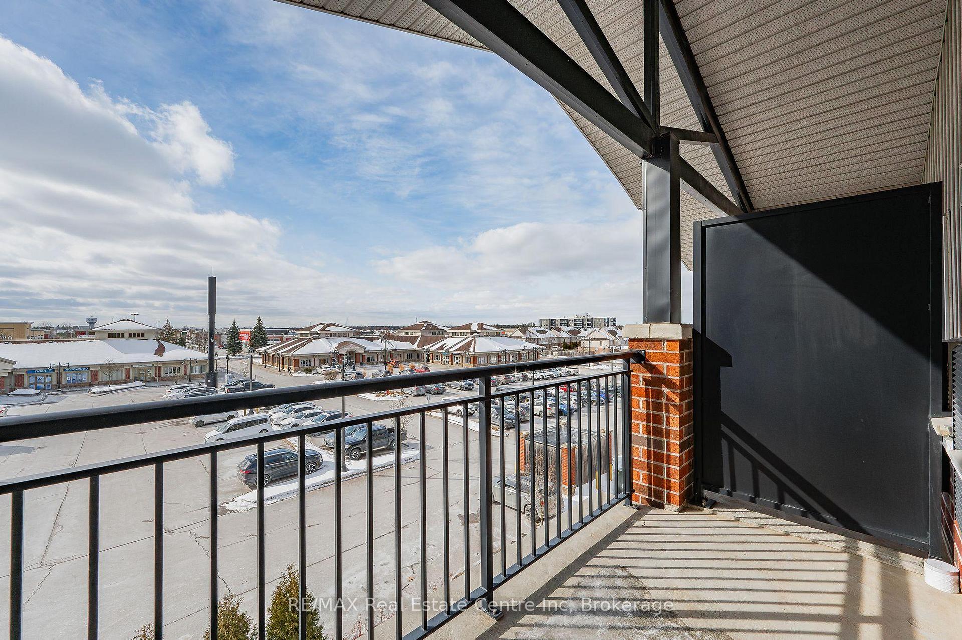 Photo 10 of Unit 403, 45 Goodwin Drive, Guelph, Pineridge/Westminster Woods — HOMEH