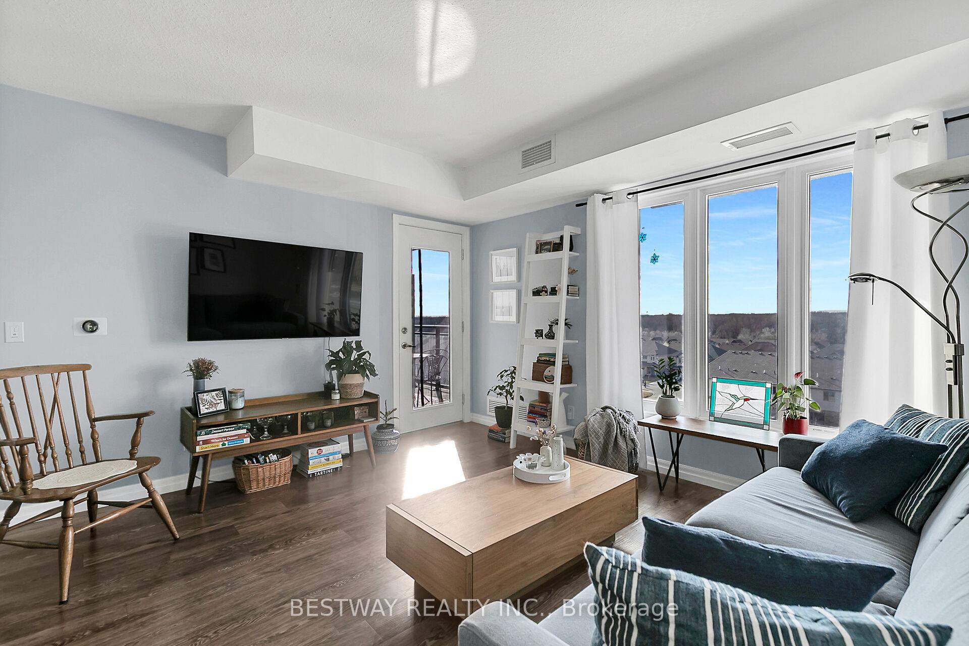 Photo 9 of Unit 407, 108 Summit Ridge Drive, Guelph, Grange Road — HOMEH