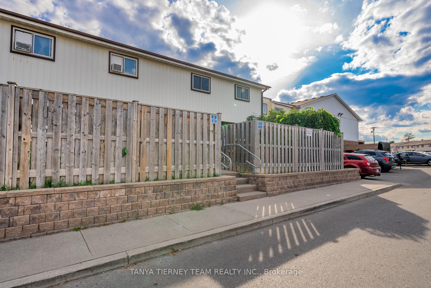 Photo 2 of Unit 24, 120 Nonquon Road, Oshawa, Centennial — HOMEH
