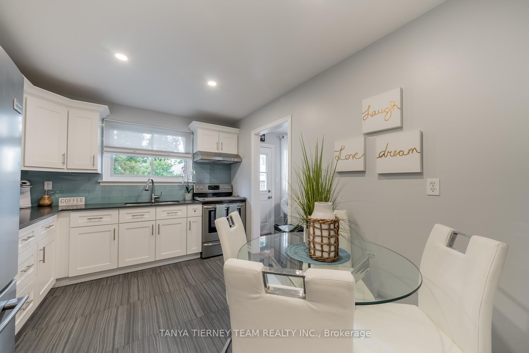Photo 4 of Unit 24, 120 Nonquon Road, Oshawa, Centennial — HOMEH