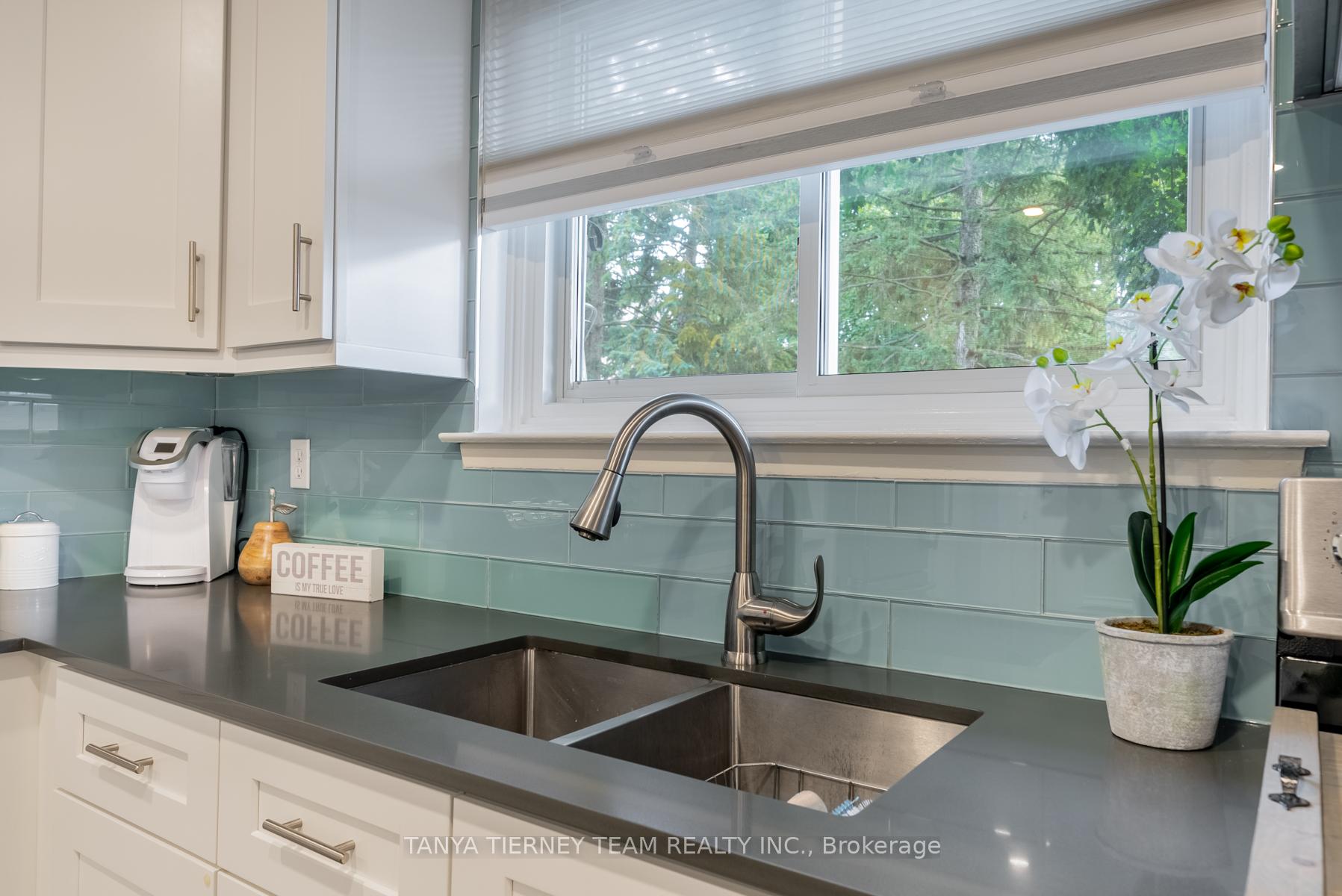Photo 8 of Unit 24, 120 Nonquon Road, Oshawa, Centennial — HOMEH