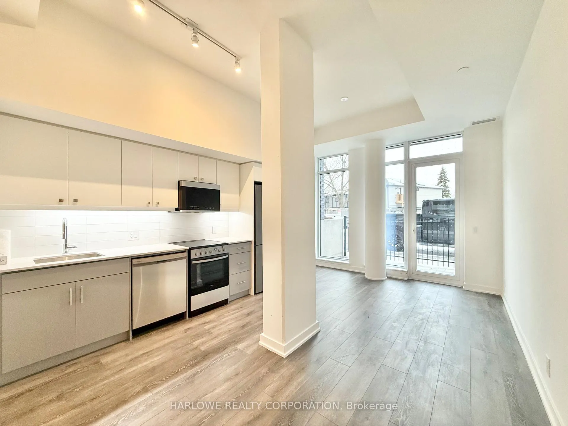 Front of Unit 106, 2 Manderley Drive