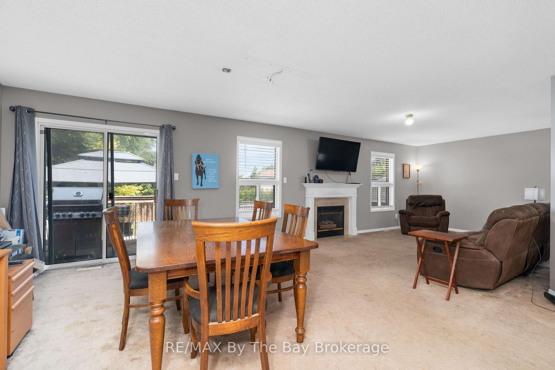 Photo 11 of 83 Ward Drive, Barrie, Painswick South — HOMEH