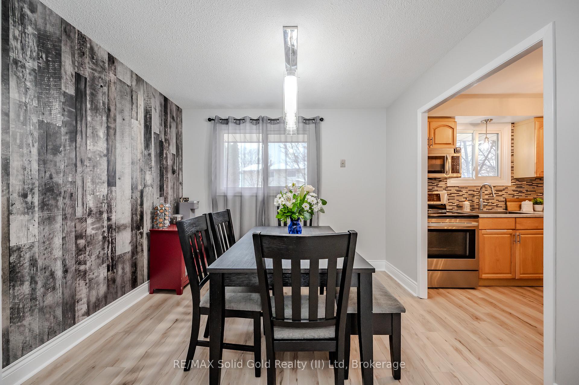 Photo 10 of Unit 46, 49 Cedarwoods Crescent, Kitchener — HOMEH