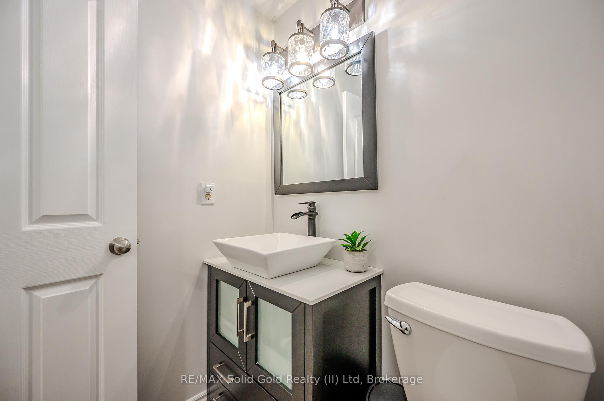 Photo 25 of Unit 46, 49 Cedarwoods Crescent, Kitchener — HOMEH