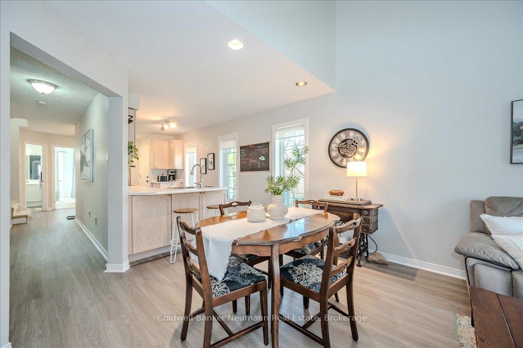 Photo 8 of Unit 30, 60 Ptarmigan Drive, Guelph, Kortright Hills — HOMEH