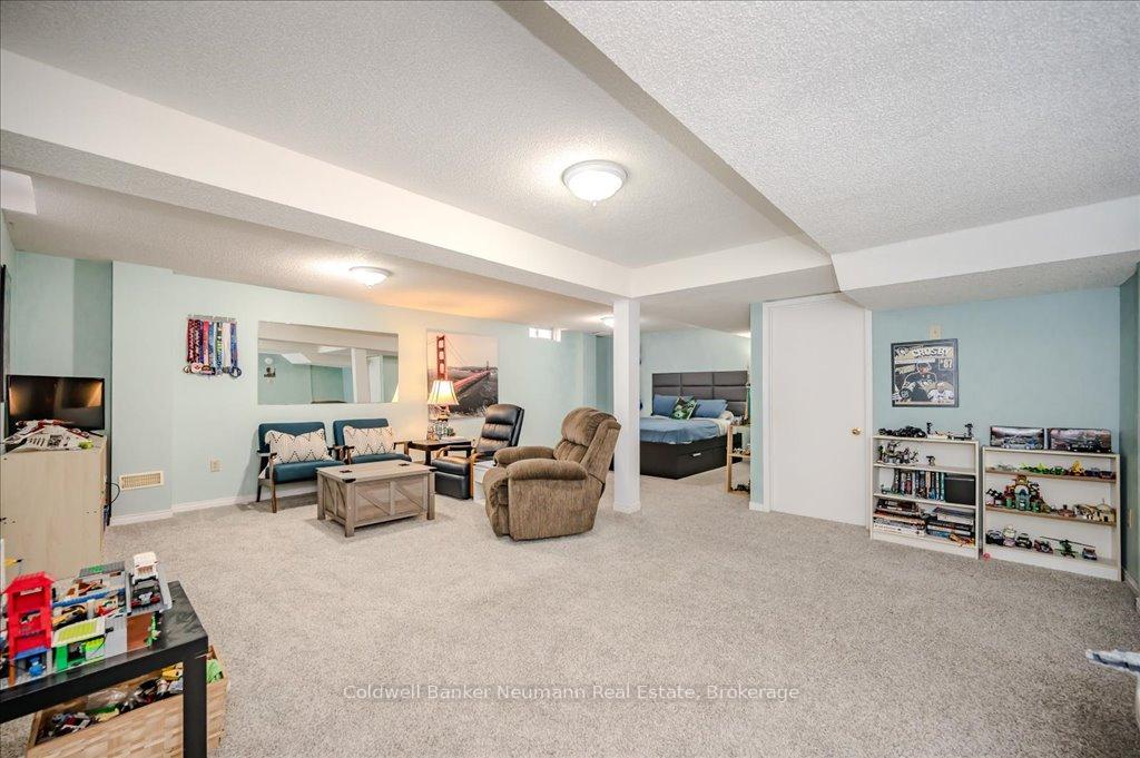 Photo 24 of Unit 30, 60 Ptarmigan Drive, Guelph, Kortright Hills — HOMEH
