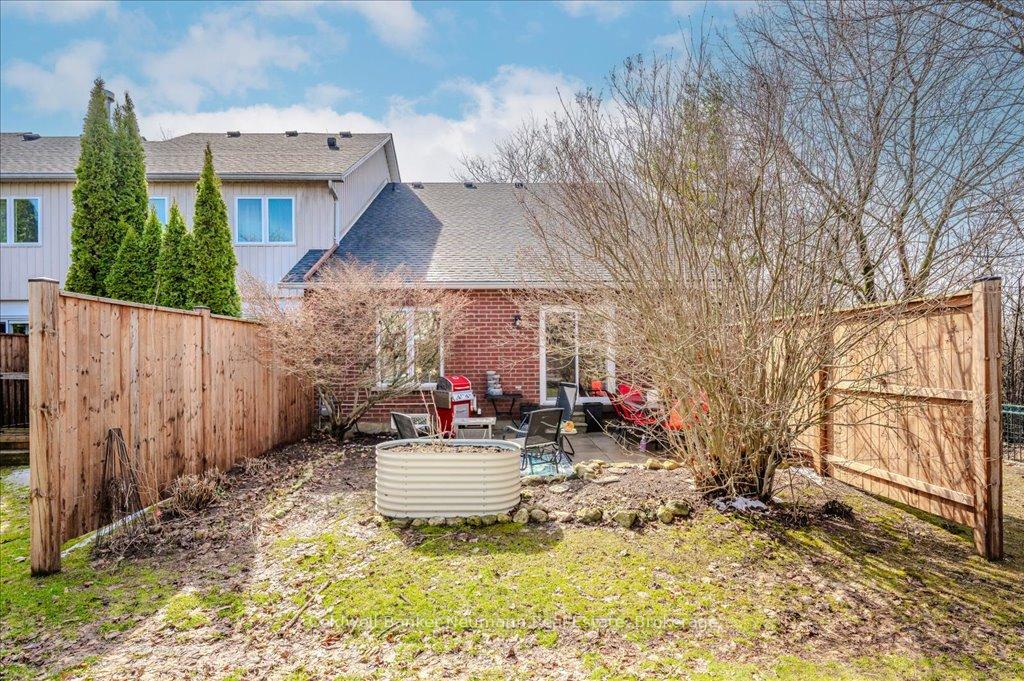 Photo 37 of Unit 30, 60 Ptarmigan Drive, Guelph, Kortright Hills — HOMEH