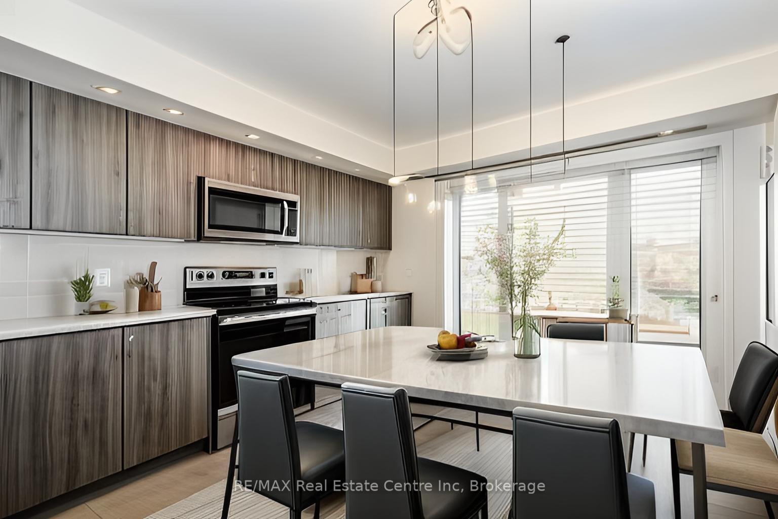Photo 10 of 256 Law Drive, Guelph, Grange Road — HOMEH