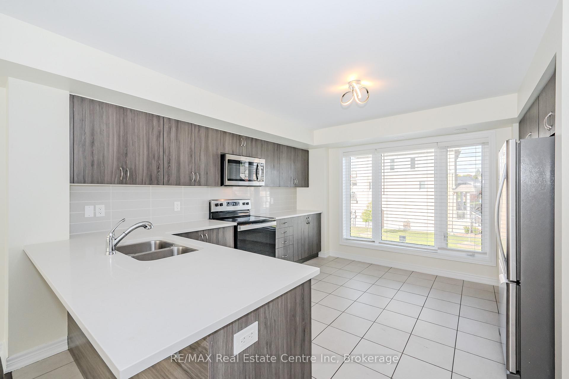 Photo 11 of 256 Law Drive, Guelph, Grange Road — HOMEH
