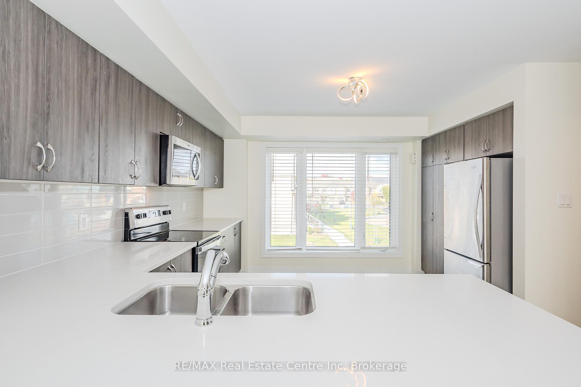 Photo 12 of 256 Law Drive, Guelph, Grange Road — HOMEH