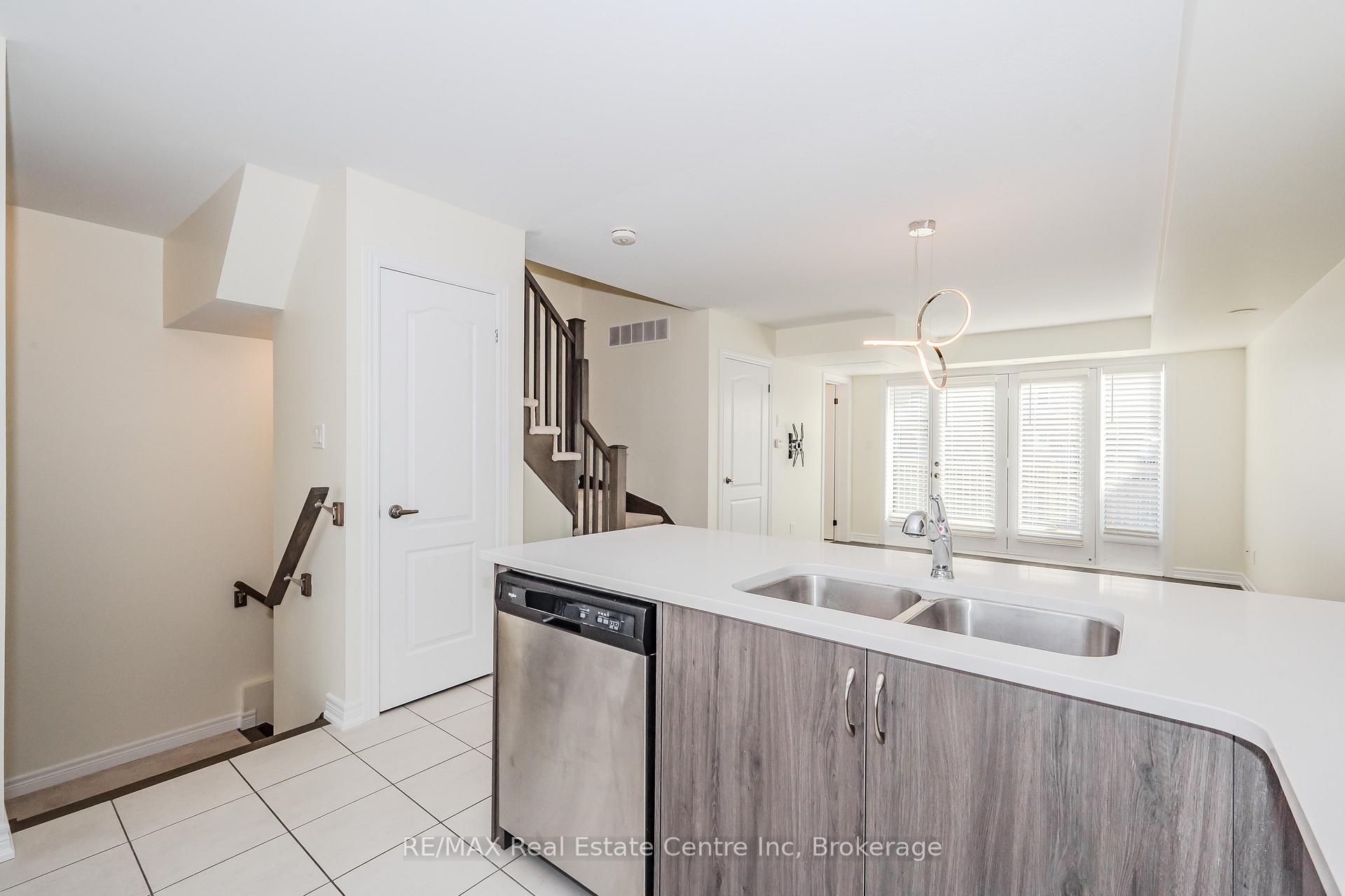 Photo 17 of 256 Law Drive, Guelph, Grange Road — HOMEH