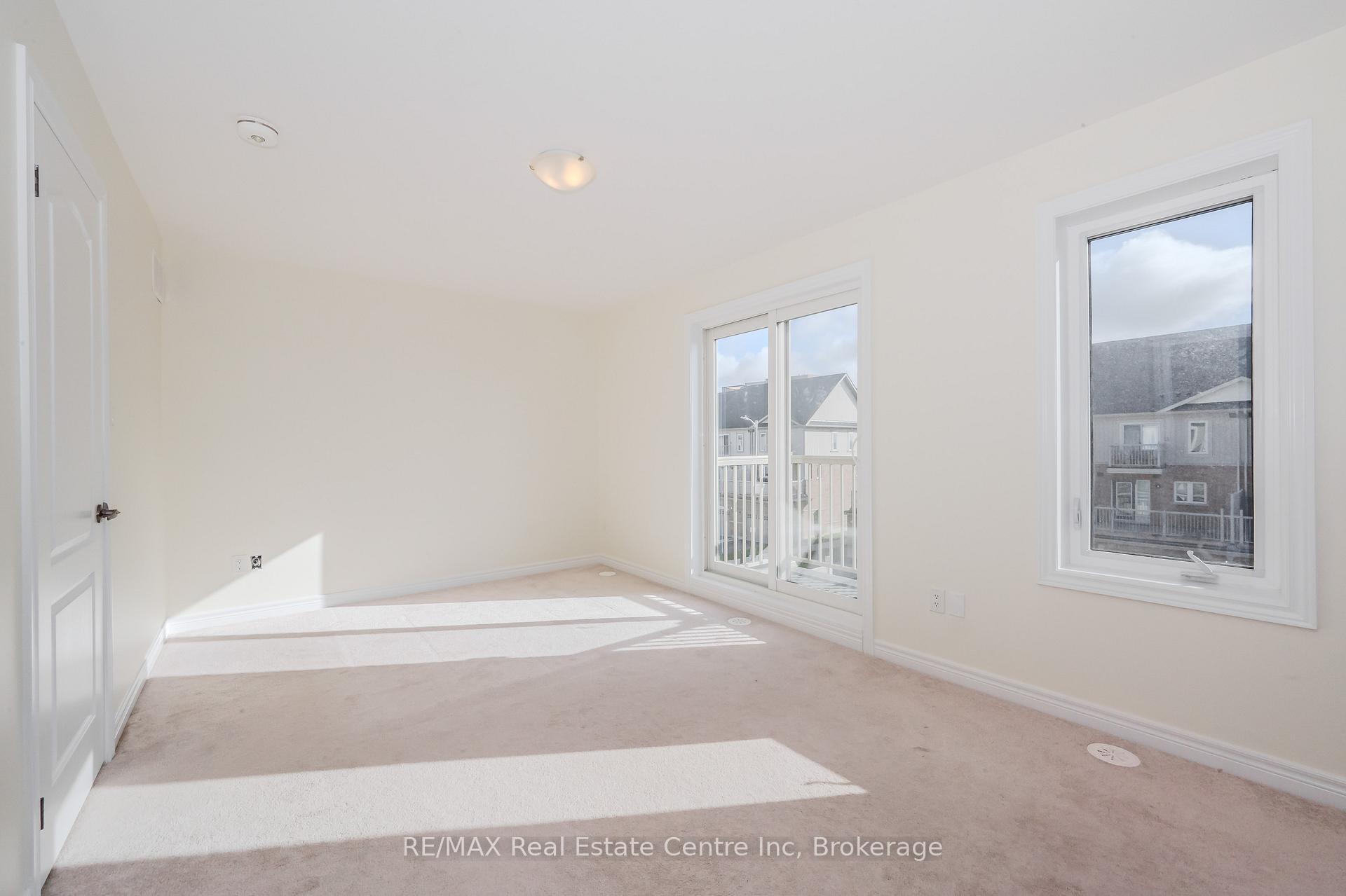 Photo 24 of 256 Law Drive, Guelph, Grange Road — HOMEH