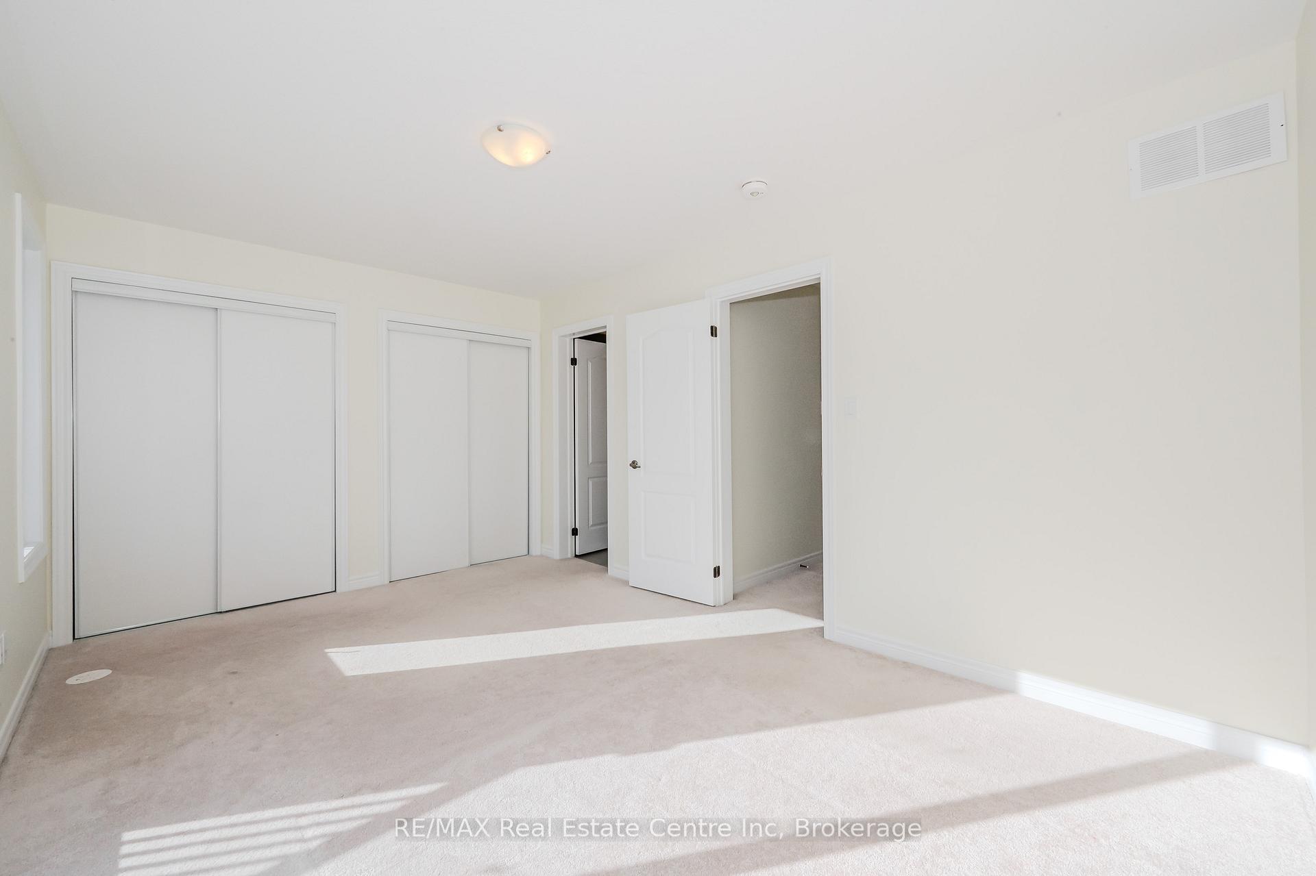 Photo 25 of 256 Law Drive, Guelph, Grange Road — HOMEH